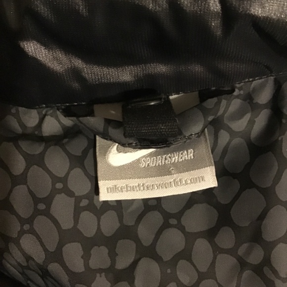 🔥SALE! NIKE KOBE, MAMBA, Lightweight coat, XXLT, new cond, buy now🔥 - Picture 9 of 11